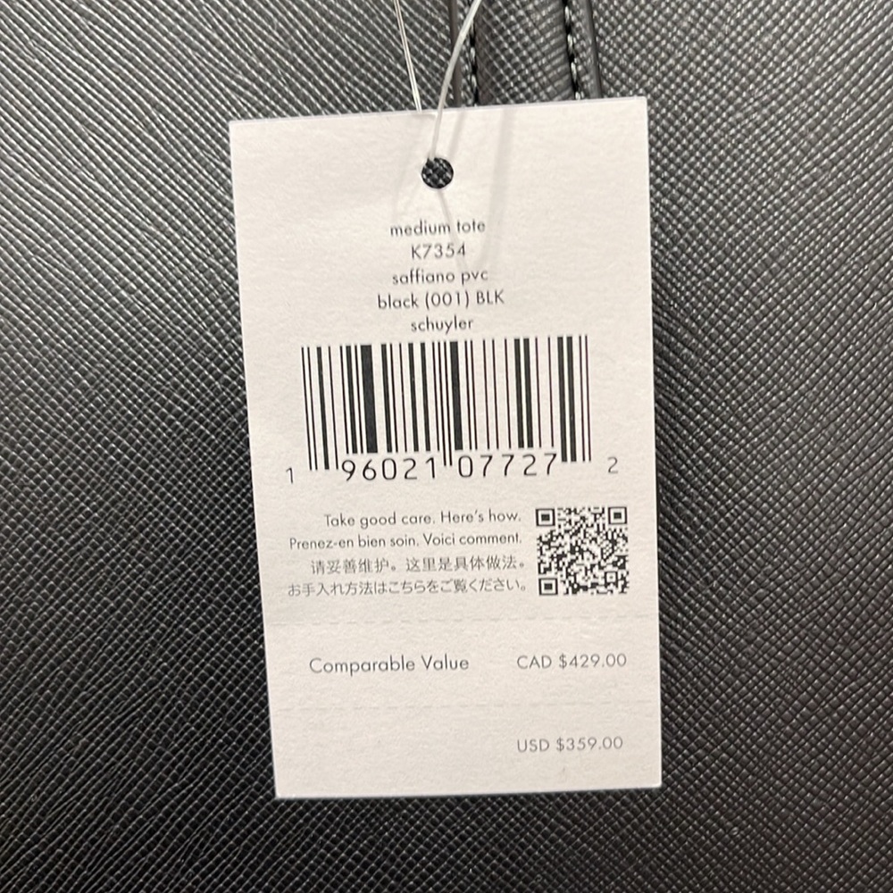 Kate Spade Schuyler Medium Tote
COLOR:
Black
NWT - Picture 5 of 16